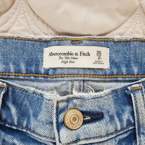 Abercrombie & Fitch Blue Denim 80's Mom Jeans High Rise Light Wash - Picture 6 of 8
